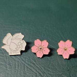 **Pink Floral Enamel Earrings**
